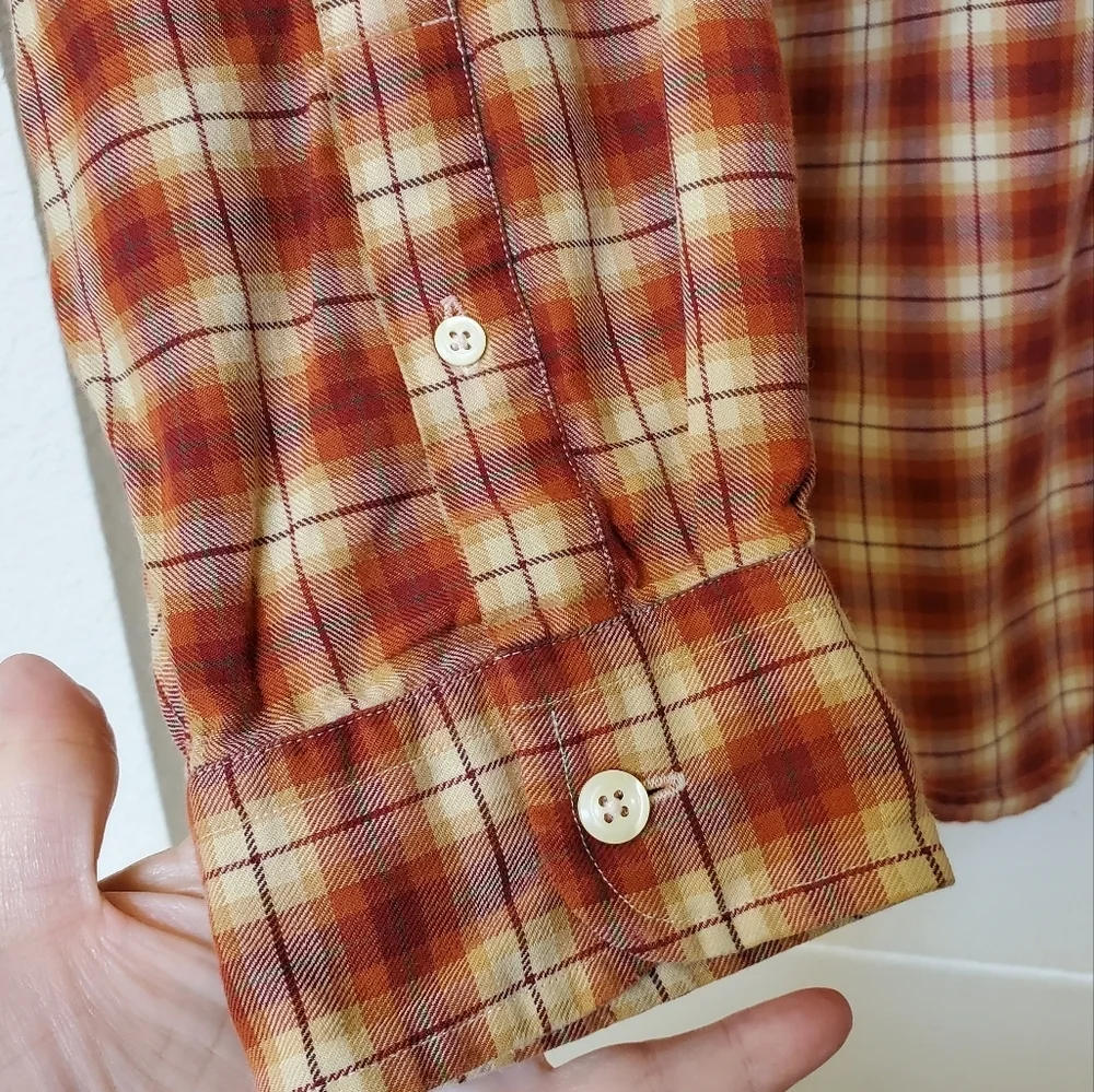 J. Crew Vintage Casual Button Down Shirt. Size XL